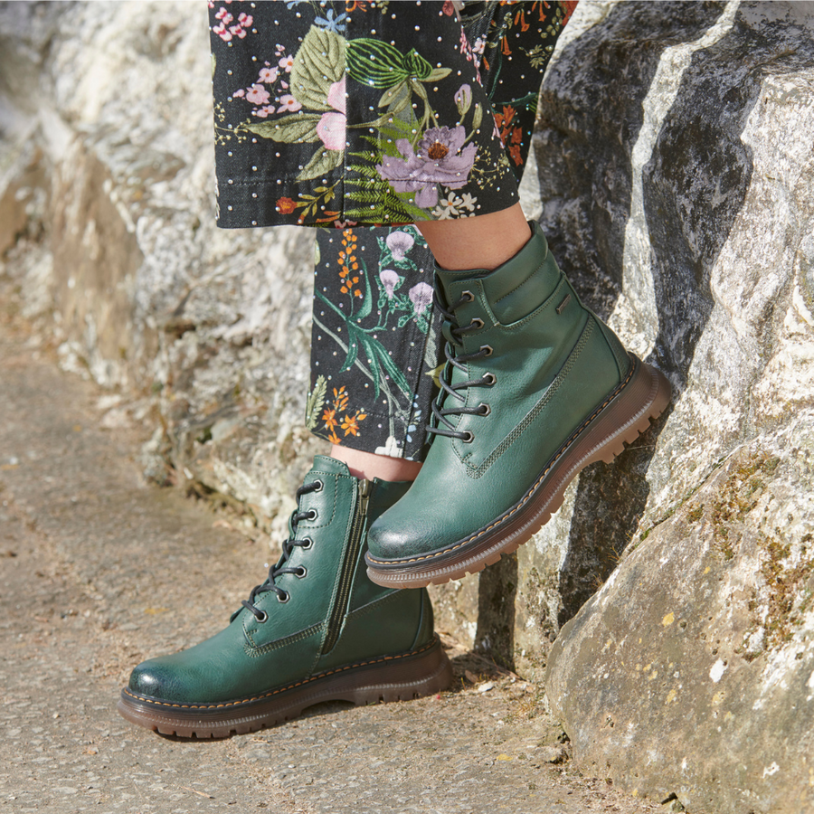 WESTLAND Peyton 01 JOSEF SEIBEL