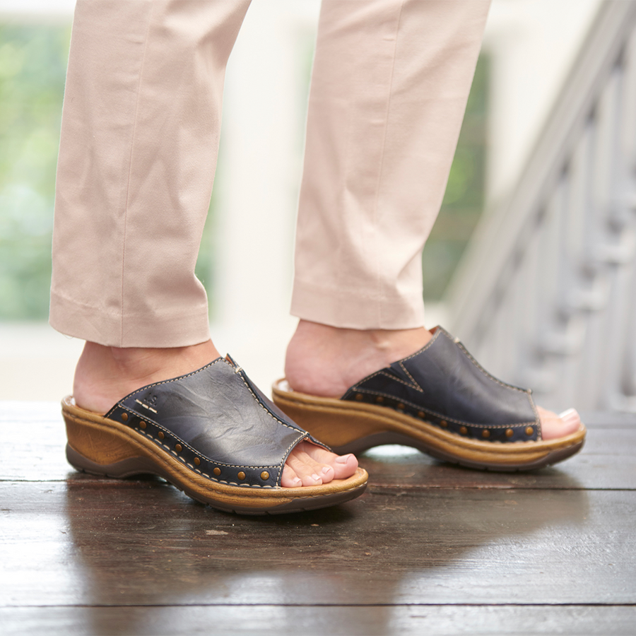 Josef seibel top near me